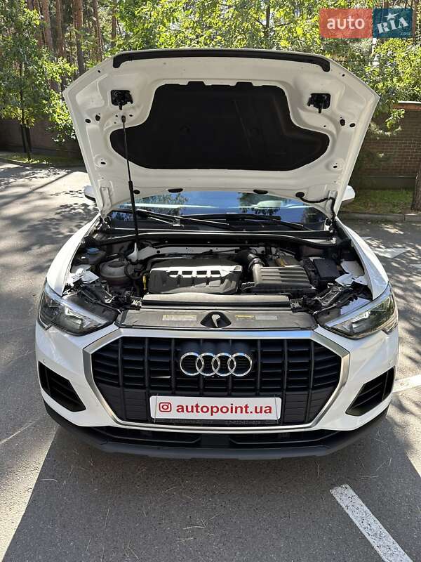 Позашляховик / Кросовер Audi Q3 2019 в Білогородці