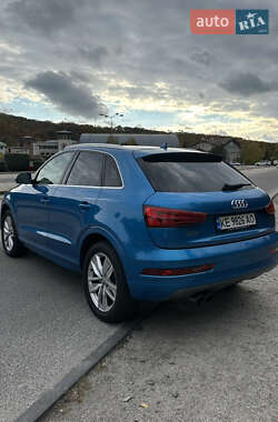 Внедорожник / Кроссовер Audi Q3 2016 в 