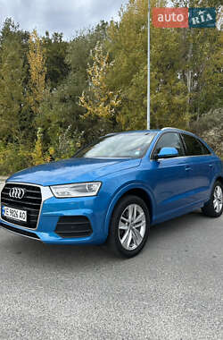 Внедорожник / Кроссовер Audi Q3 2016 в 