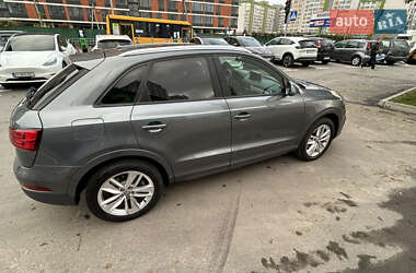Внедорожник / Кроссовер Audi Q3 2016 в 