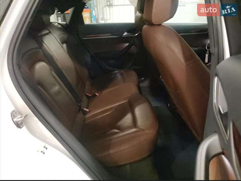 Позашляховик / Кросовер Audi Q3 2017 в Львові фото 11 Позашляховик / Кросовер Audi Q3 2017 в Львові