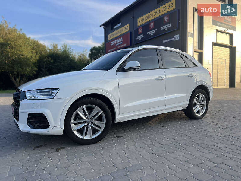 Внедорожник / Кроссовер Audi Q3 2017 в Тернополе