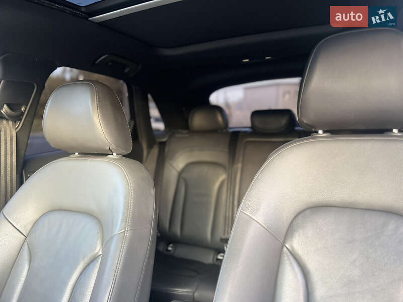 Внедорожник / Кроссовер Audi Q3 2017 в Тернополе