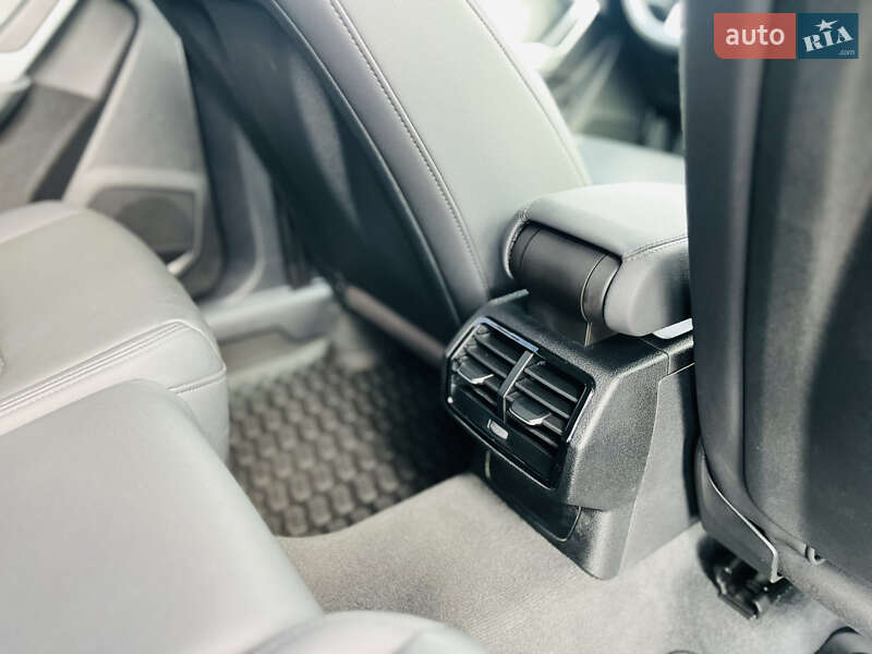 Позашляховик / Кросовер Audi Q3 2022 в Мукачевому