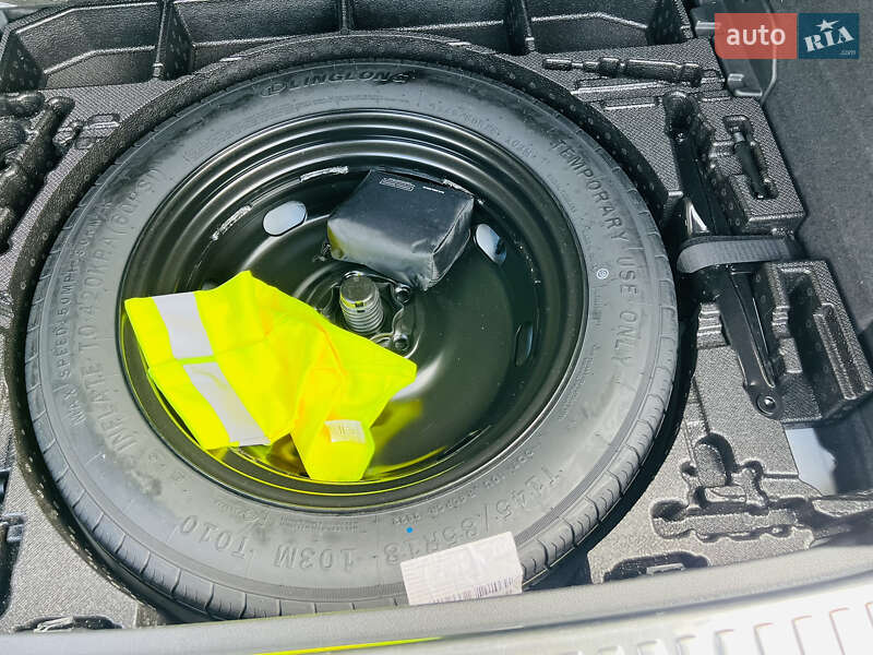 Позашляховик / Кросовер Audi Q3 2022 в Мукачевому