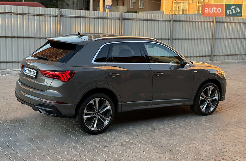 Позашляховик / Кросовер Audi Q3 2020 в Одесі фото 7 Позашляховик / Кросовер Audi Q3 2020 в Одесі