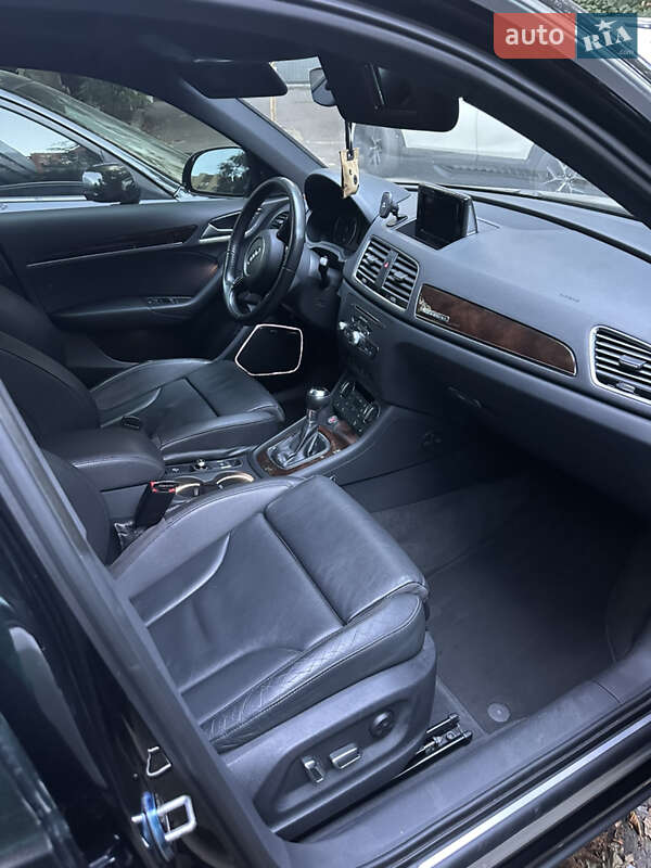 Позашляховик / Кросовер Audi Q3 2018 в Дніпрі фото 4 Позашляховик / Кросовер Audi Q3 2018 в Дніпрі