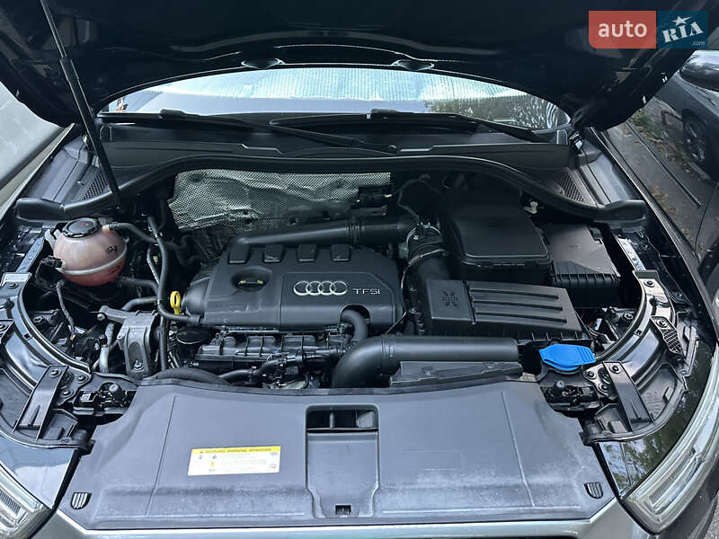 Позашляховик / Кросовер Audi Q3 2018 в Дніпрі фото 19 Позашляховик / Кросовер Audi Q3 2018 в Дніпрі