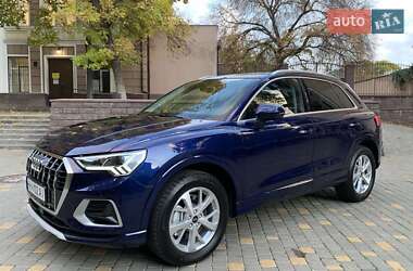 Позашляховик / Кросовер Audi Q3 2022 в Одесі