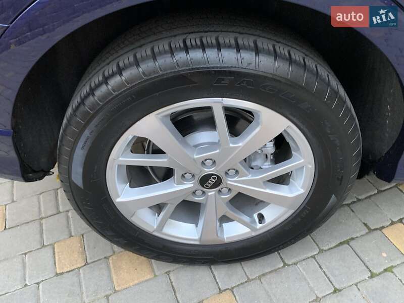 Позашляховик / Кросовер Audi Q3 2022 в Одесі