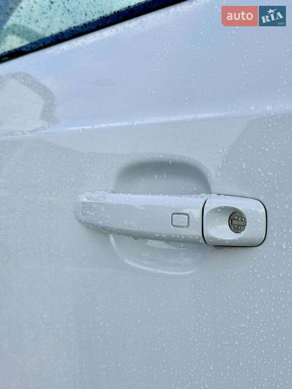 Позашляховик / Кросовер Audi Q3 2017 в Києві фото 23 Позашляховик / Кросовер Audi Q3 2017 в Києві