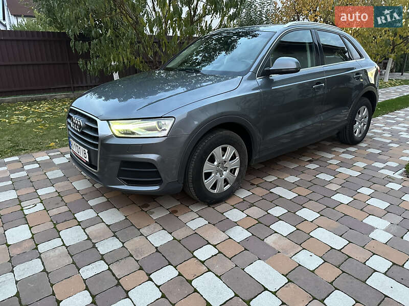 Позашляховик / Кросовер Audi Q3 2016 в Києві фото 13 Позашляховик / Кросовер Audi Q3 2016 в Києві