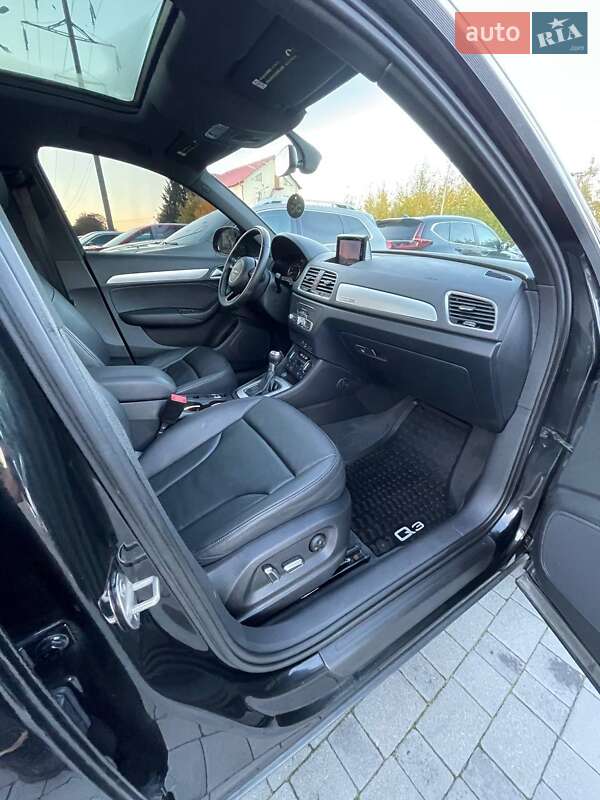 Позашляховик / Кросовер Audi Q3 2016 в Львові