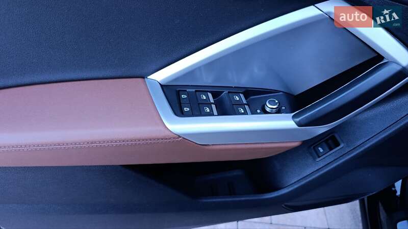 Внедорожник / Кроссовер Audi Q3 2019 в Стрые