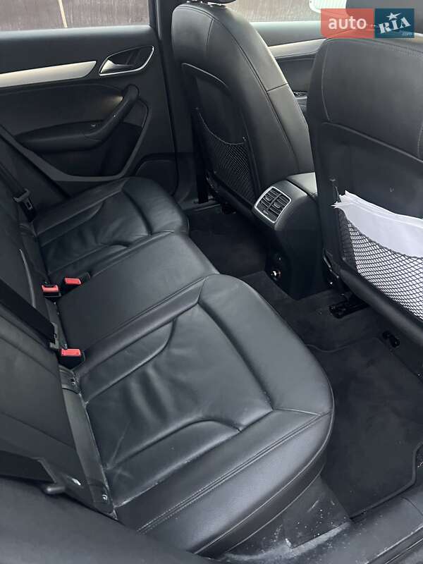 Позашляховик / Кросовер Audi Q3 2015 в Хмельницькому фото 6 Позашляховик / Кросовер Audi Q3 2015 в Хмельницькому