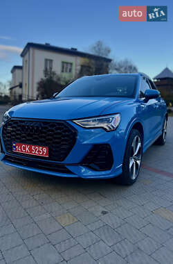 Внедорожник / Кроссовер Audi Q3 2019 в Львове