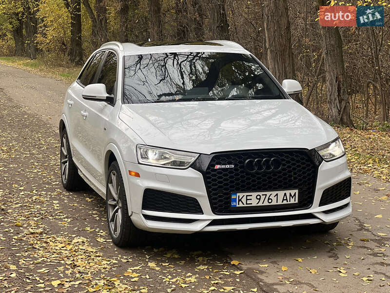 Внедорожник / Кроссовер Audi Q3 2018 в Днепре
