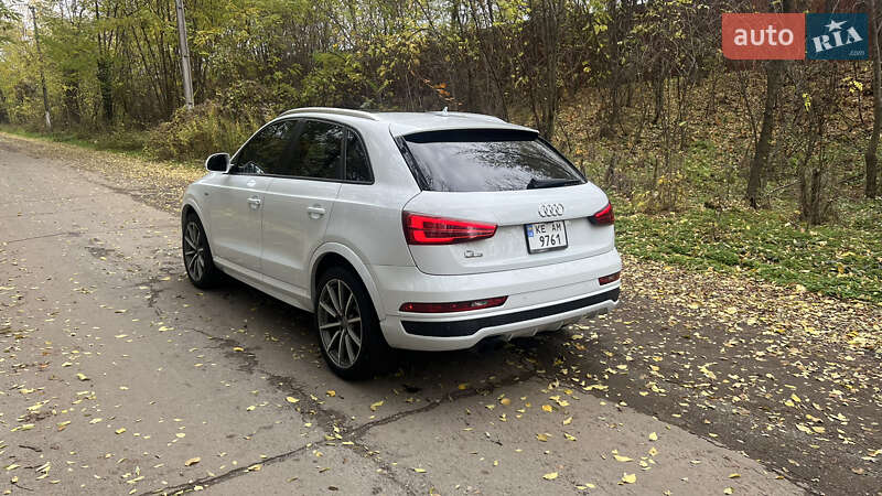 Внедорожник / Кроссовер Audi Q3 2018 в Днепре