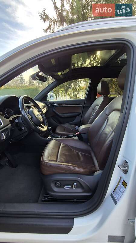 Внедорожник / Кроссовер Audi Q3 2016 в Луцке