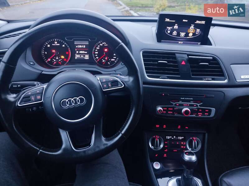 Внедорожник / Кроссовер Audi Q3 2014 в Бердичеве
