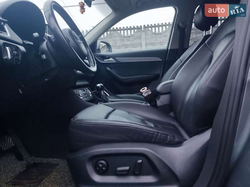 Внедорожник / Кроссовер Audi Q3 2014 в Бердичеве