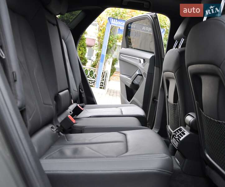 Внедорожник / Кроссовер Audi Q3 2020 в Одессе