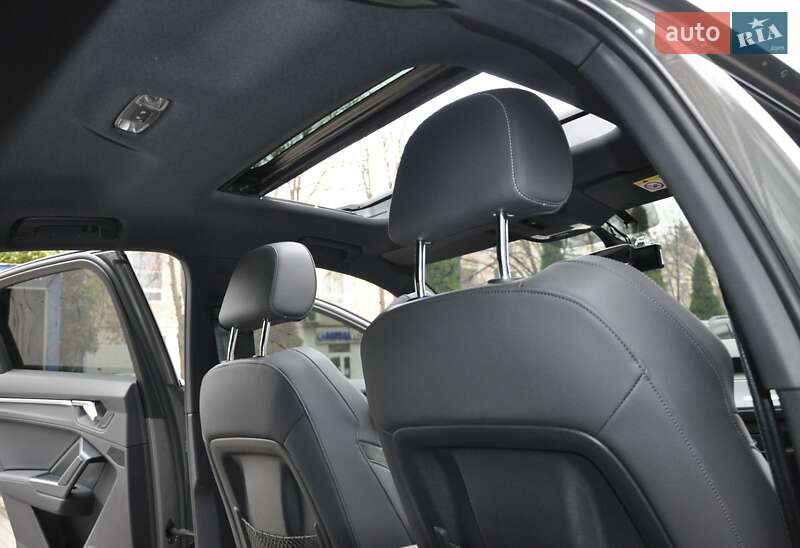 Внедорожник / Кроссовер Audi Q3 2020 в Одессе