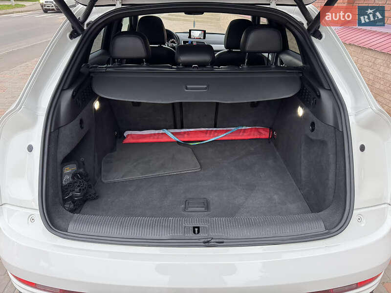 Позашляховик / Кросовер Audi Q3 2017 в Одесі