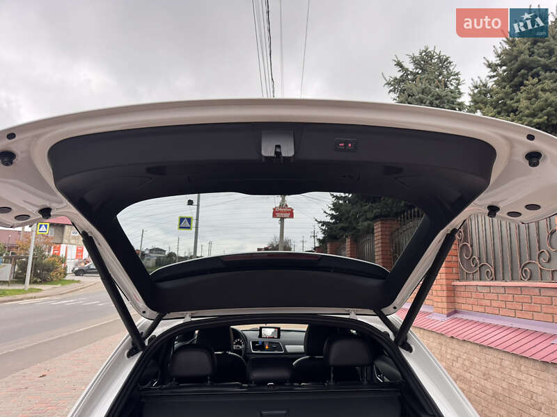 Позашляховик / Кросовер Audi Q3 2017 в Одесі