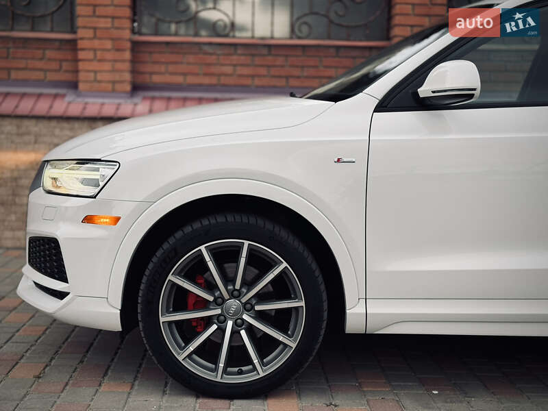Позашляховик / Кросовер Audi Q3 2017 в Одесі