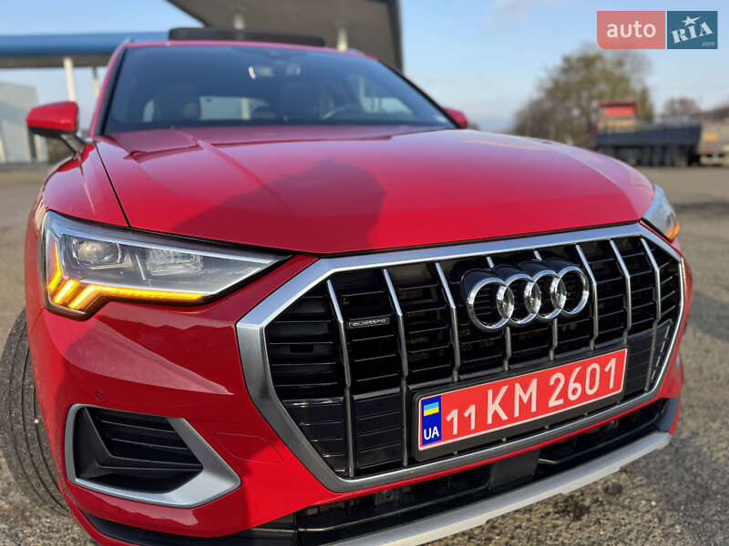 Внедорожник / Кроссовер Audi Q3 2019 в Вижнице
