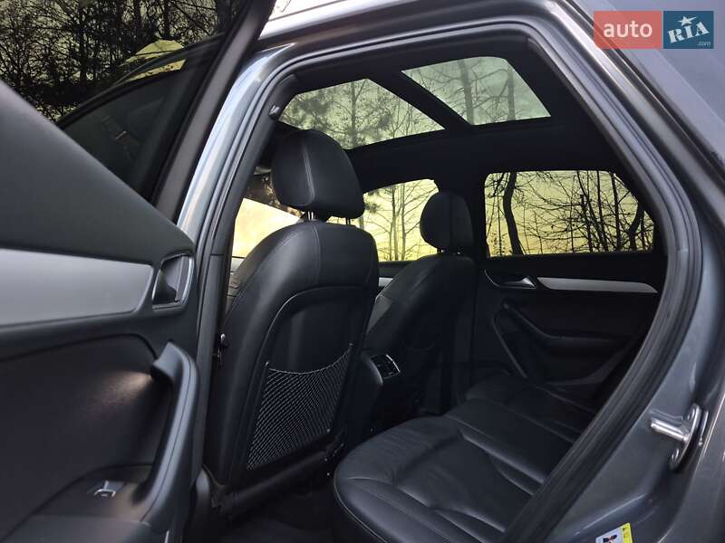 Позашляховик / Кросовер Audi Q3 2016 в Львові