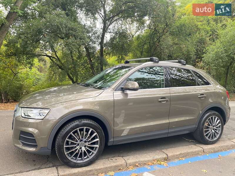 Позашляховик / Кросовер Audi Q3 2016 в Одесі