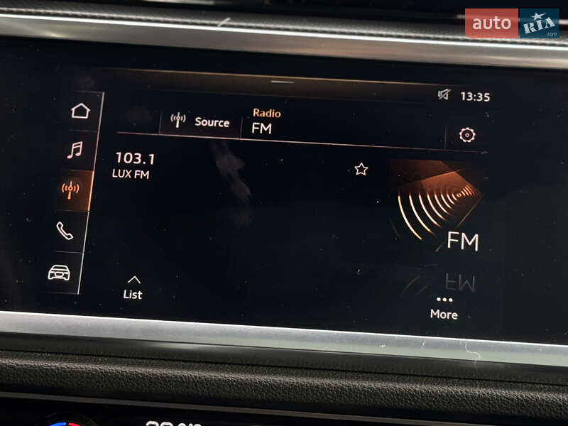 Внедорожник / Кроссовер Audi Q3 2019 в Киеве фото 14 Внедорожник / Кроссовер Audi Q3 2019 в Киеве