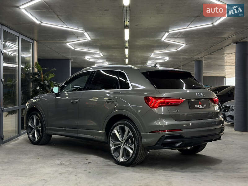 Позашляховик / Кросовер Audi Q3 2020 в Одесі