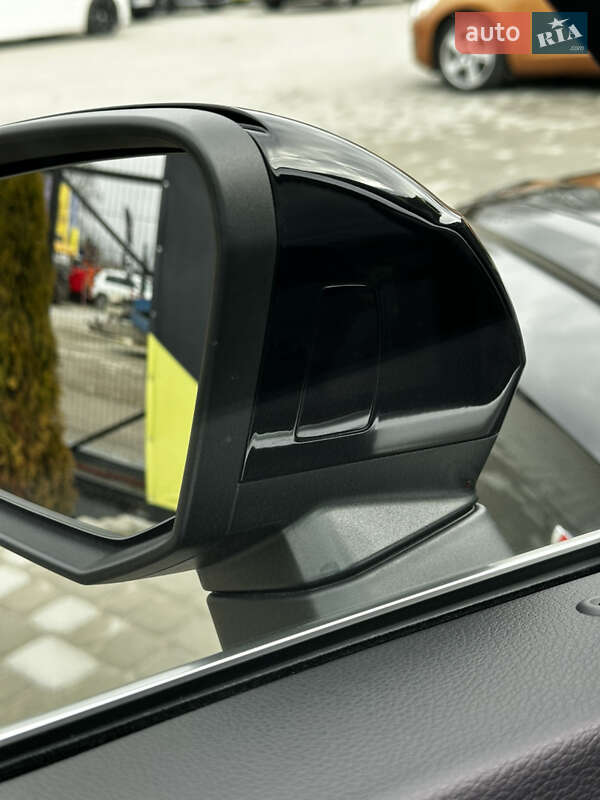 Позашляховик / Кросовер Audi Q3 2019 в Львові фото 9 Позашляховик / Кросовер Audi Q3 2019 в Львові