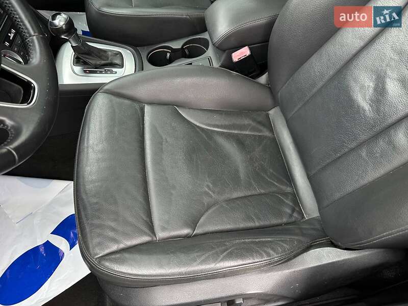 Позашляховик / Кросовер Audi Q3 2014 в Луцьку фото 9 Позашляховик / Кросовер Audi Q3 2014 в Луцьку