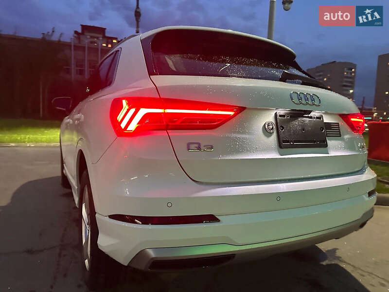 Внедорожник / Кроссовер Audi Q3 2021 в Одессе фото 7 Внедорожник / Кроссовер Audi Q3 2021 в Одессе