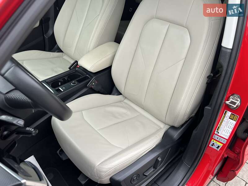 Внедорожник / Кроссовер Audi Q3 2020 в Ровно