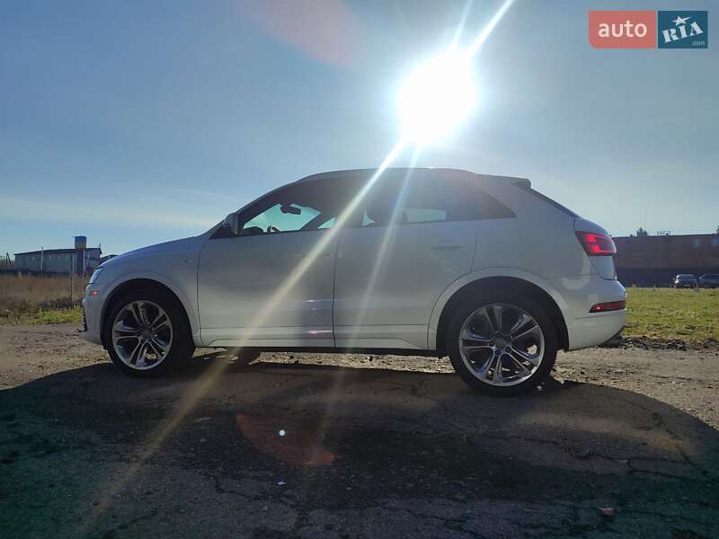Внедорожник / Кроссовер Audi Q3 2018 в Луцке