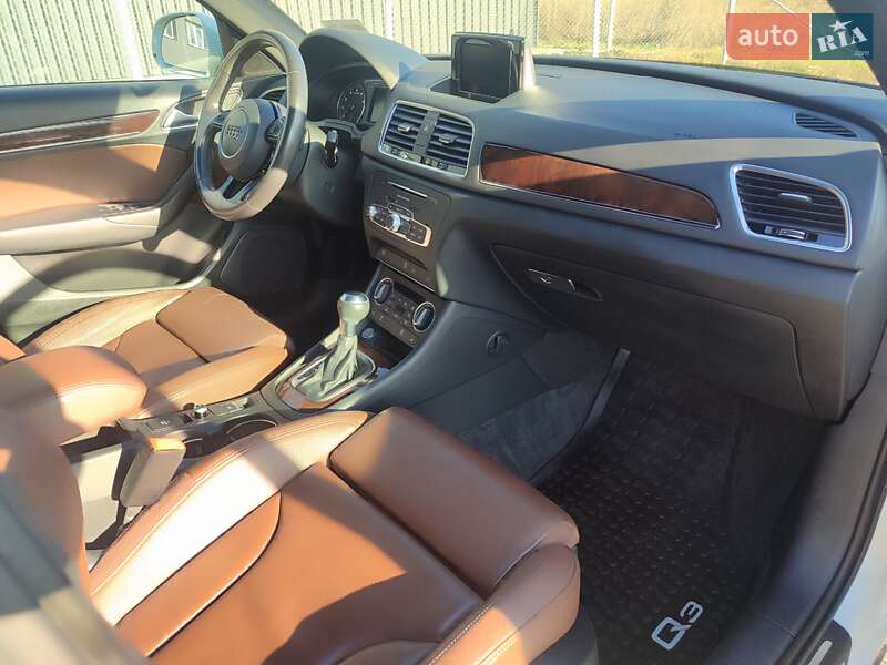 Внедорожник / Кроссовер Audi Q3 2018 в Луцке