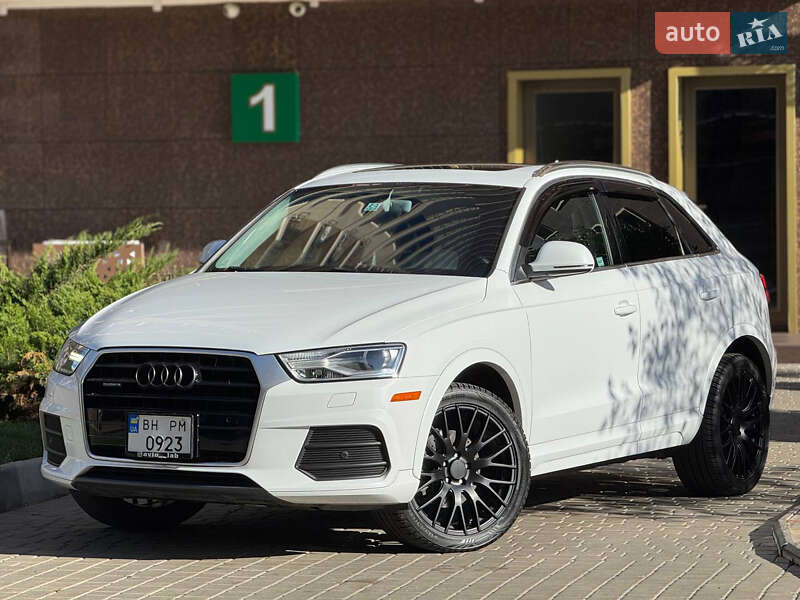 Позашляховик / Кросовер Audi Q3 2015 в Одесі