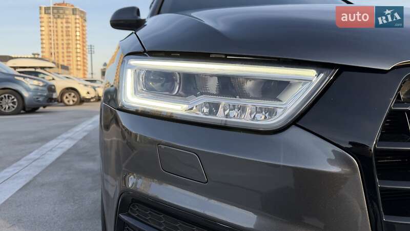 Позашляховик / Кросовер Audi Q3 2017 в Києві