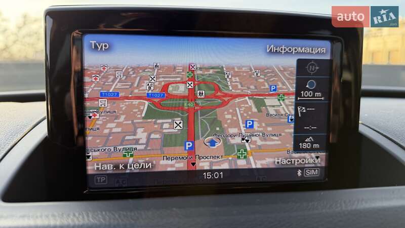 Позашляховик / Кросовер Audi Q3 2017 в Києві