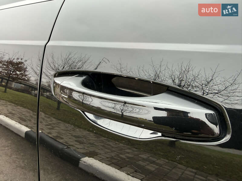 Позашляховик / Кросовер Audi Q3 2020 в Києві