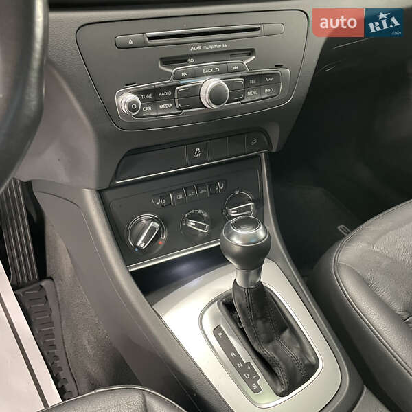 Позашляховик / Кросовер Audi Q3 2017 в Тернополі