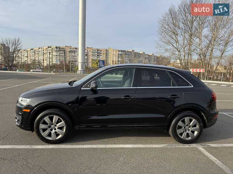 Позашляховик / Кросовер Audi Q3 2015 в Києві
