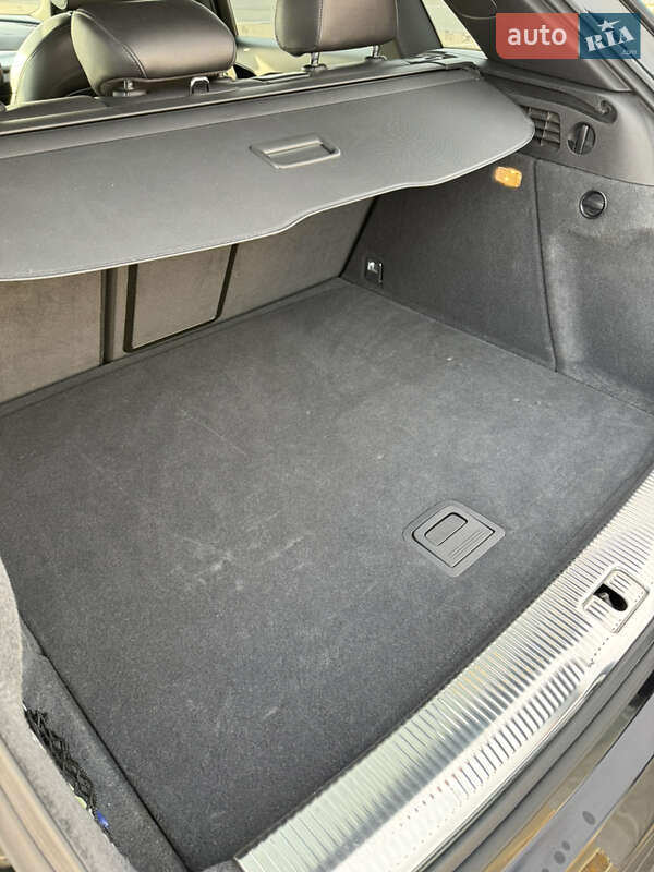 Позашляховик / Кросовер Audi Q3 2015 в Києві