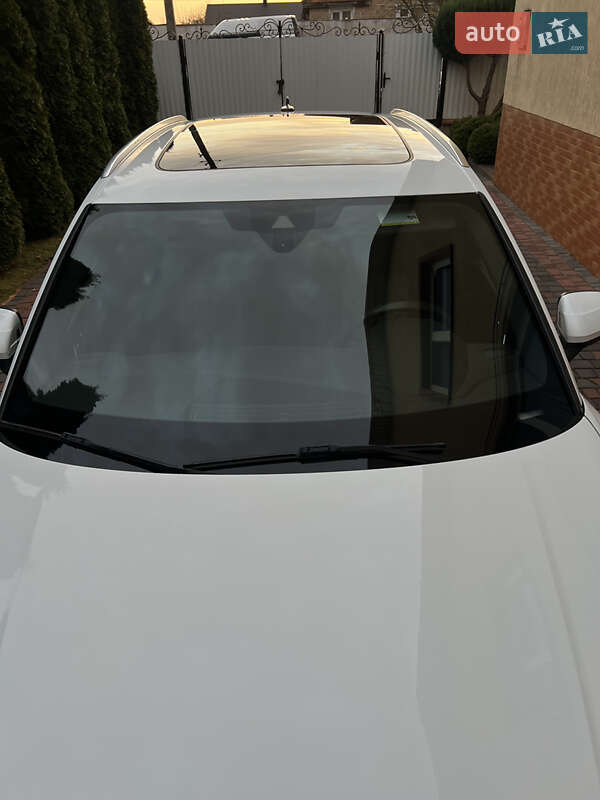 Позашляховик / Кросовер Audi Q3 2020 в Нововолинську