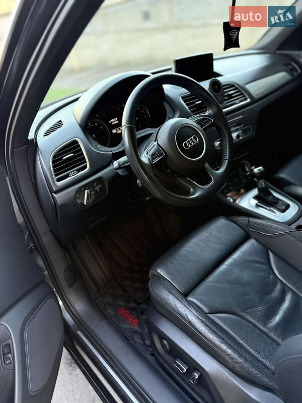 Позашляховик / Кросовер Audi Q3 2017 в Одесі